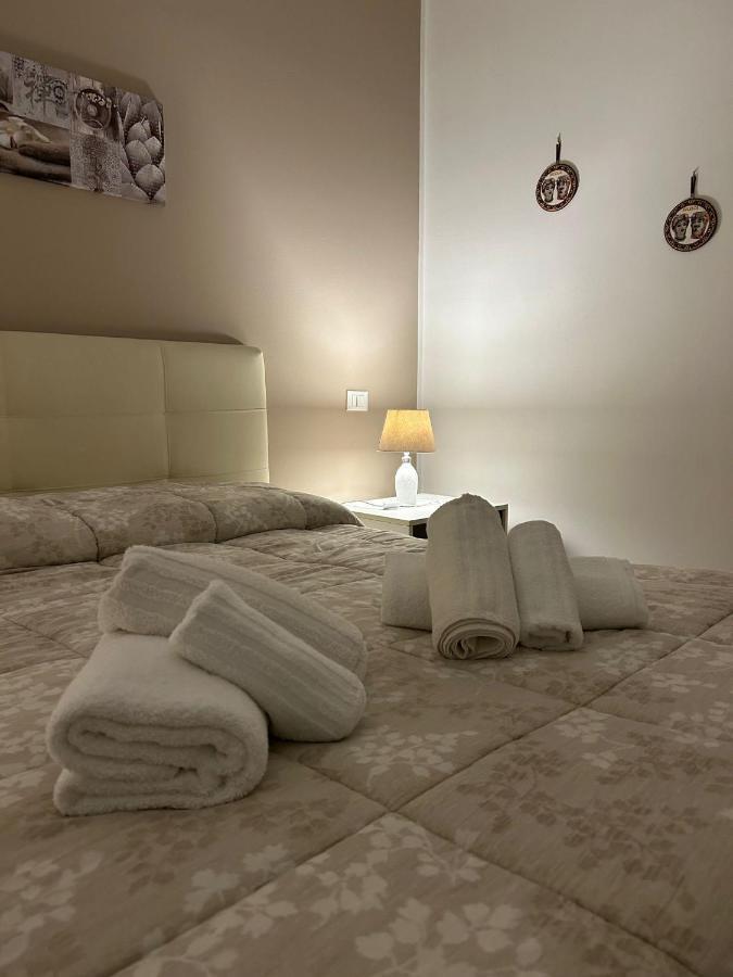 Lucia'S Rooms Συρακούσες Εξωτερικό φωτογραφία